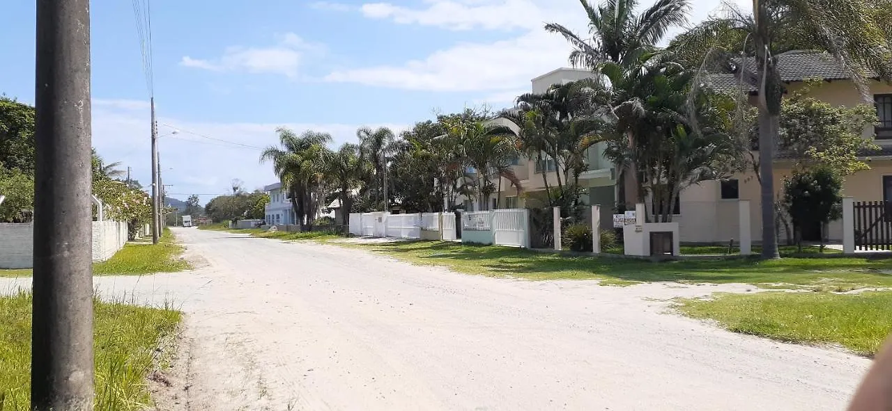 Sobrado Bege - Mariscal Villa Bombinhas Brazil